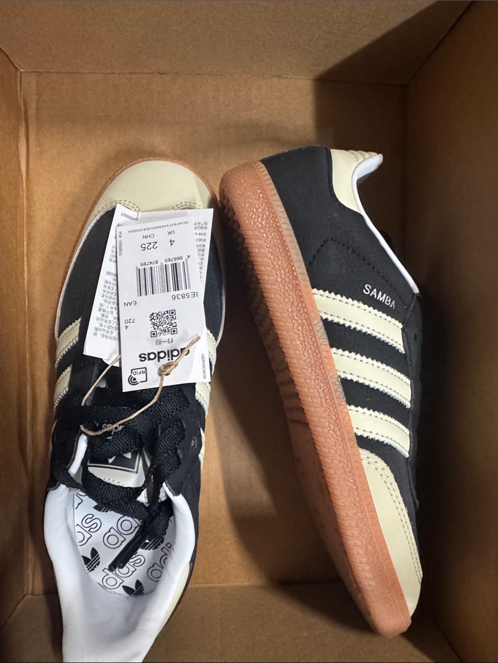 Adidas men’s Samba Sneakers in Black and Cream with Gum Sole